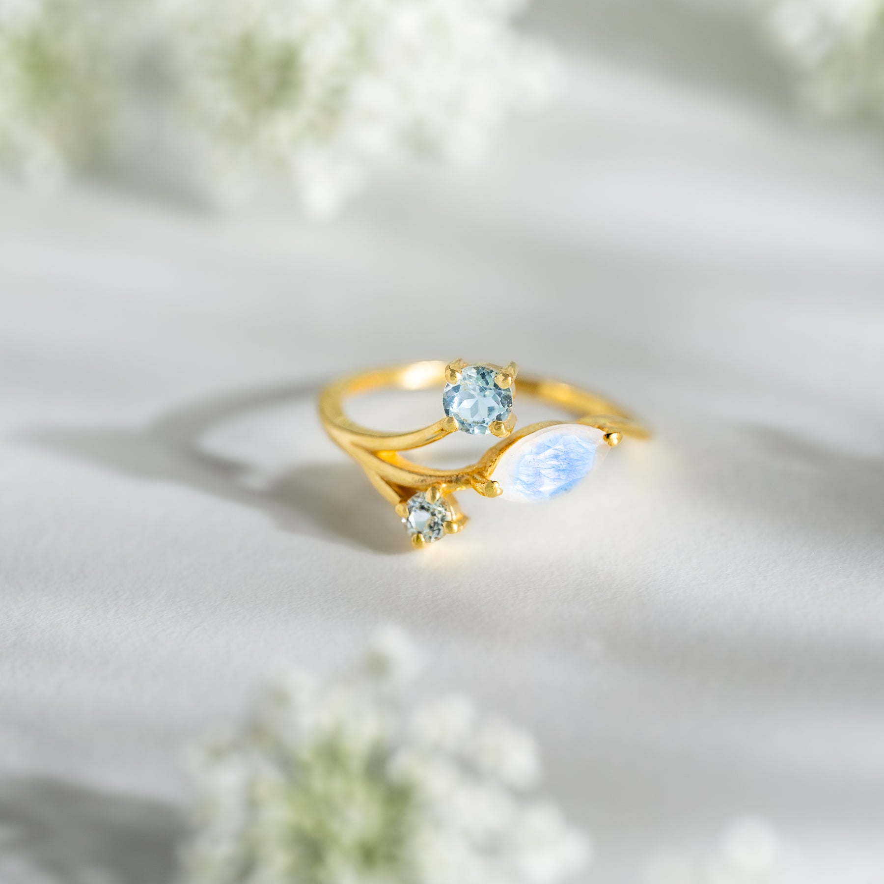 【レインボームーンストーン×ブルートパーズ】DSSL-Design Ring Collection -Snow Leaf
