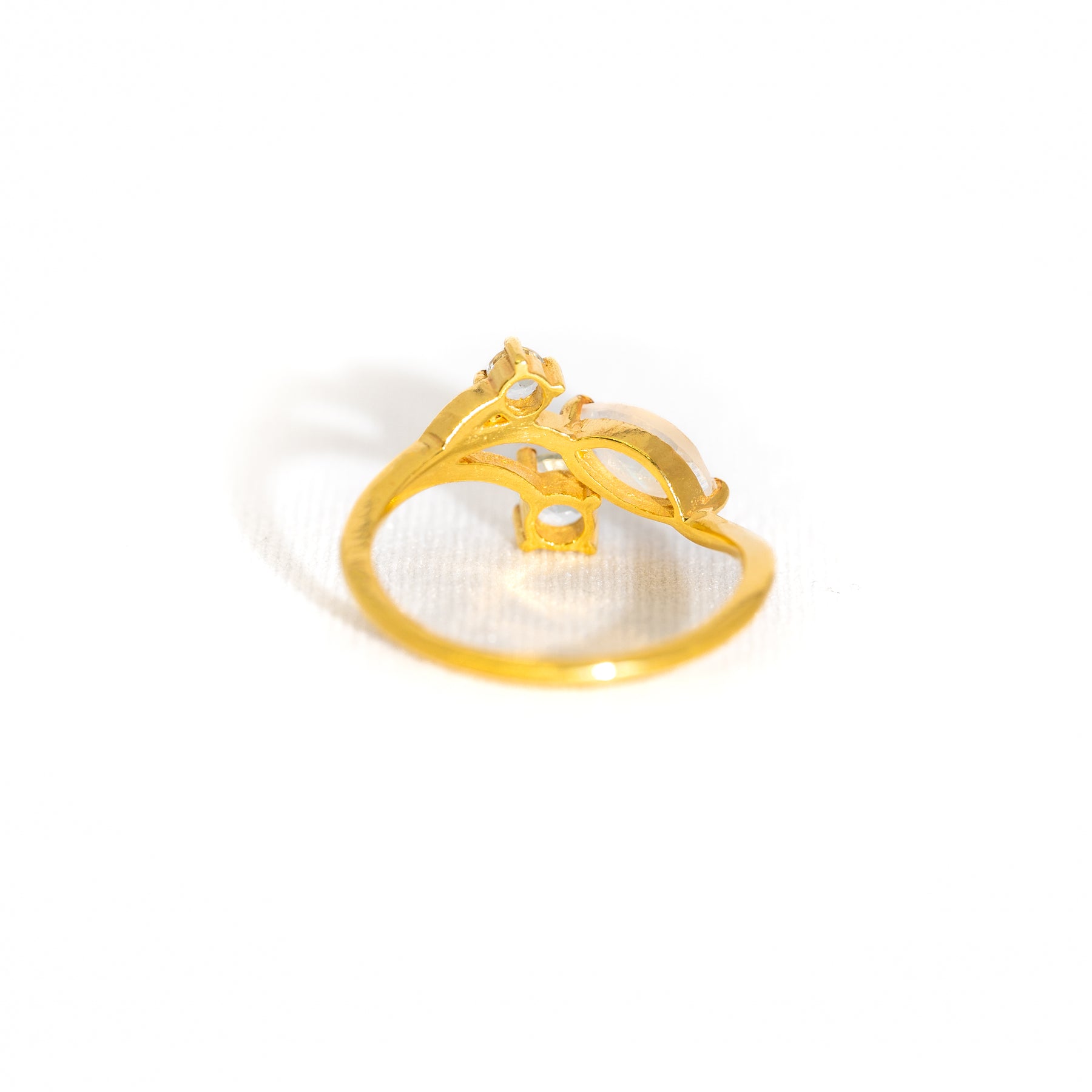 【レインボームーンストーン×ブルートパーズ】DSSL-Design Ring Collection -Snow Leaf