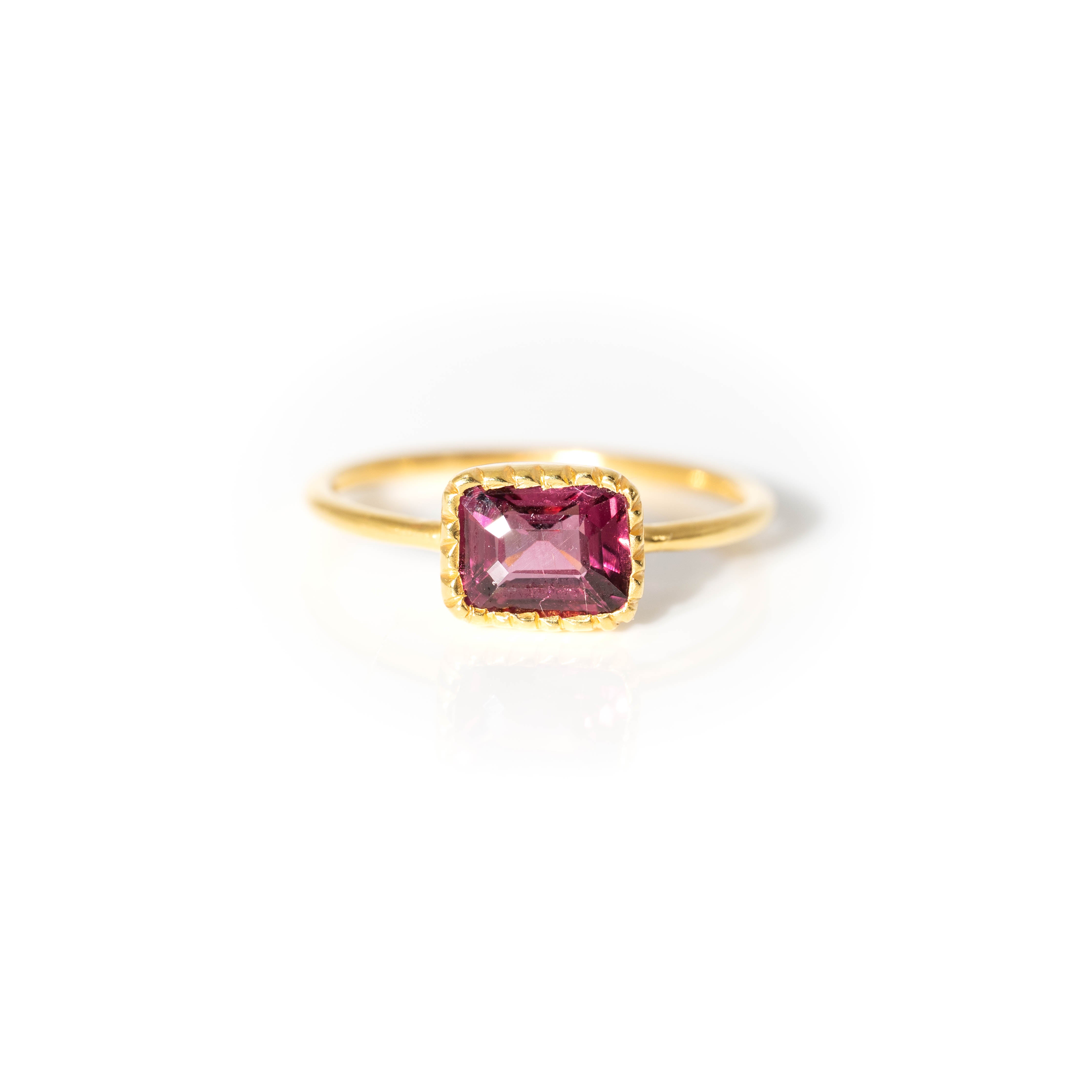 Rhodolite Garnet Pt900ロードライトガーネット ダイヤモンド