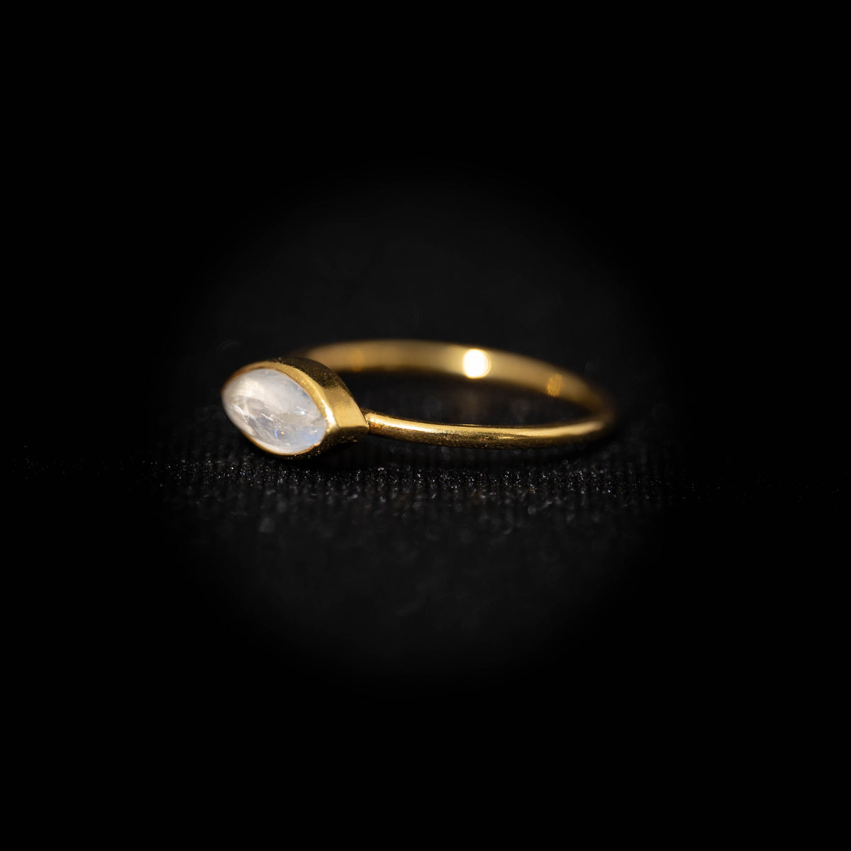 【2024年】お歳暮ギフト Rainbow Moon stone アクセサリー